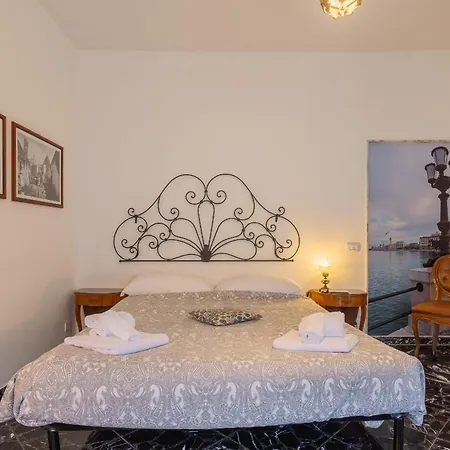 Apartment Golden And Silver By Wonderful Italy *