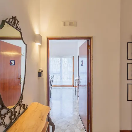 Apartment Golden And Silver By Wonderful Italy *